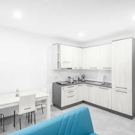 Como City Home * Como