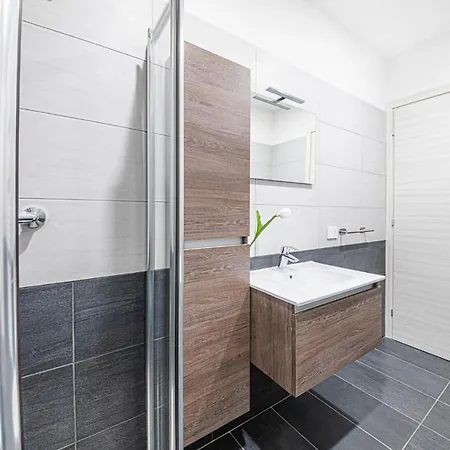Como City Home Apartament *
