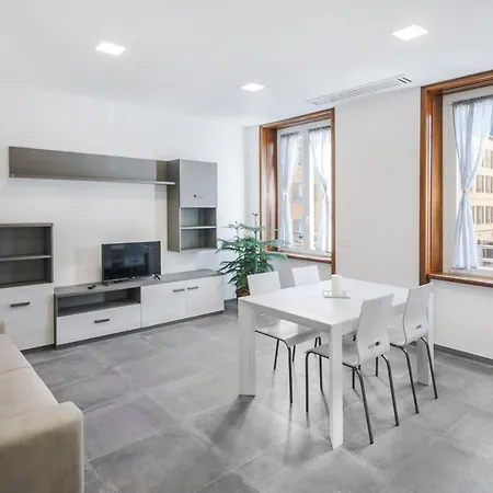 Como City Home * Como