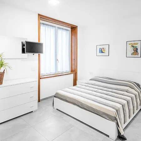 Como City Home Apartament *