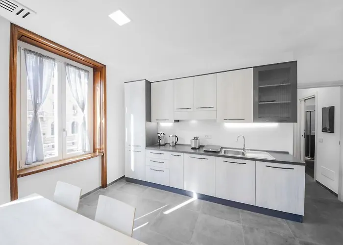 Apartment Como City Home Como