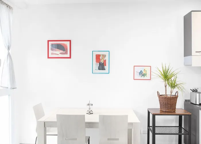 Como City Home Apartment *