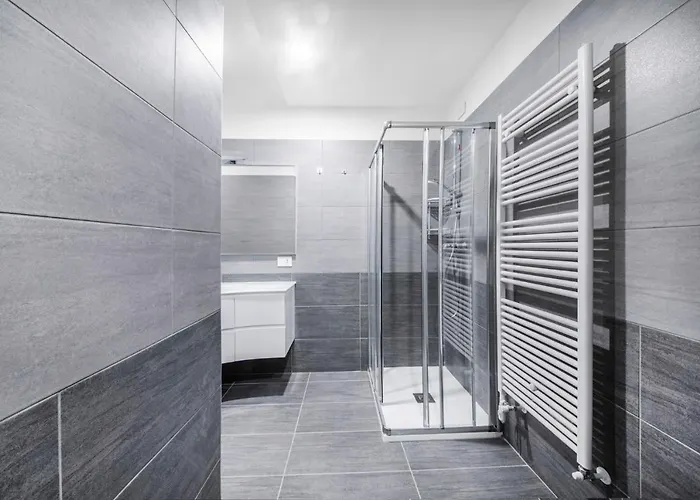 شقة Como City Home