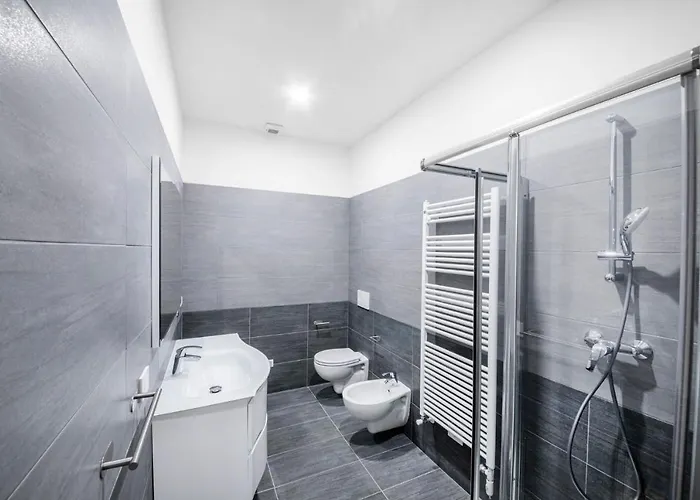 Como City Home Apartment *