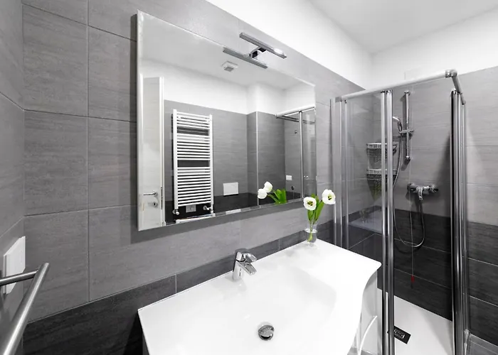 Como City Home Apartment Como