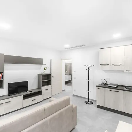 شقة Como City Home