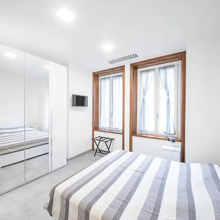 Apartment Como City Home Como